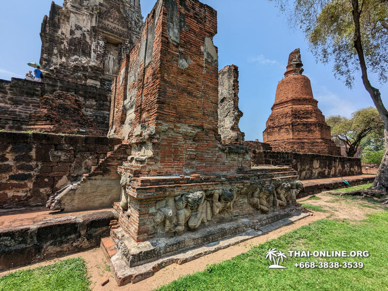 Река Квай и Айюттхайя храм Wat Ratchaburana фото тура в Паттайе 5