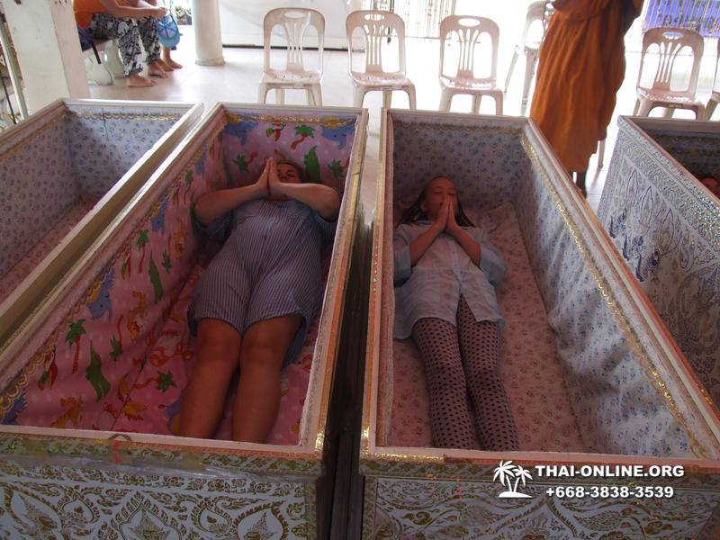 Обряд Очищения или Похороны Неудач с гробами в Паттайе - фото 130