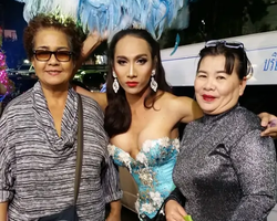 Tiffany's Cabaret Show Pattaya в Тайланде тур Seven Countries фото