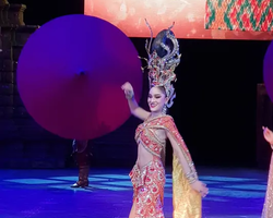 Colosseum show Pattaya Таиланд фото Thai Online 43