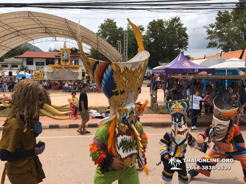 Пи Та Кон фестиваль призраков Phi Ta Khon экскурсия Тайланд фото 28