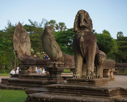 Камбоджа Ангкор Ват из Таиланда Патайя - фото Thai Online Org 250
