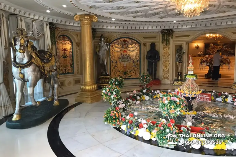 Бан Сукхавади дворец Куриного Короля фото 19