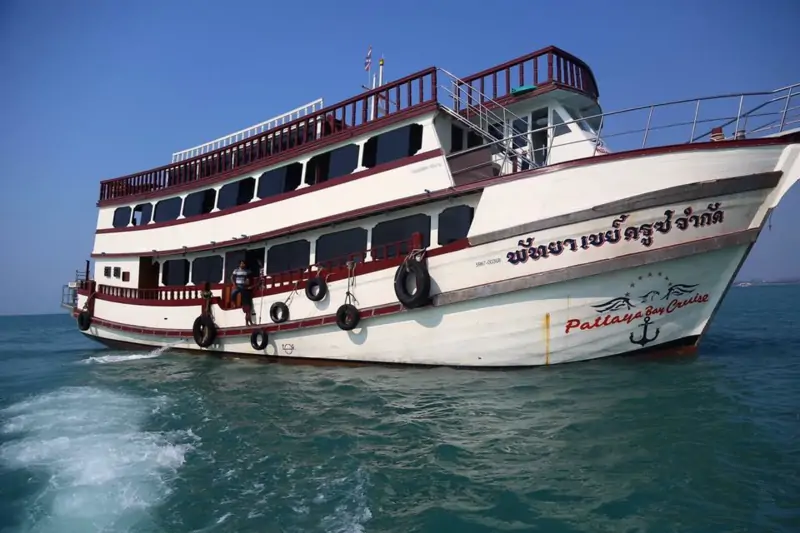 Pattaya Bay Cruise морская экскурсия по островам Ко Пхай и Ко Сак в Паттайе Тайланде фотография 14