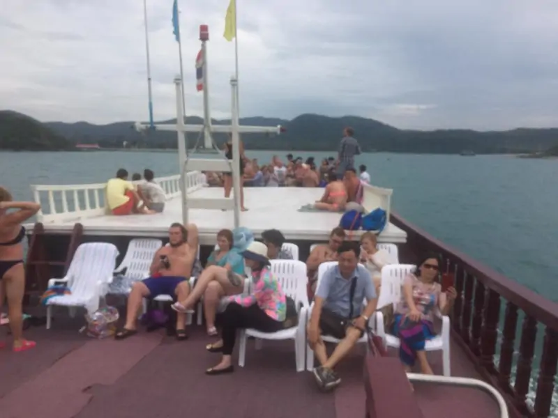 Pattaya Bay Cruise морская экскурсия по островам Ко Пхай и Ко Сак в Паттайе Тайланде фотография 20
