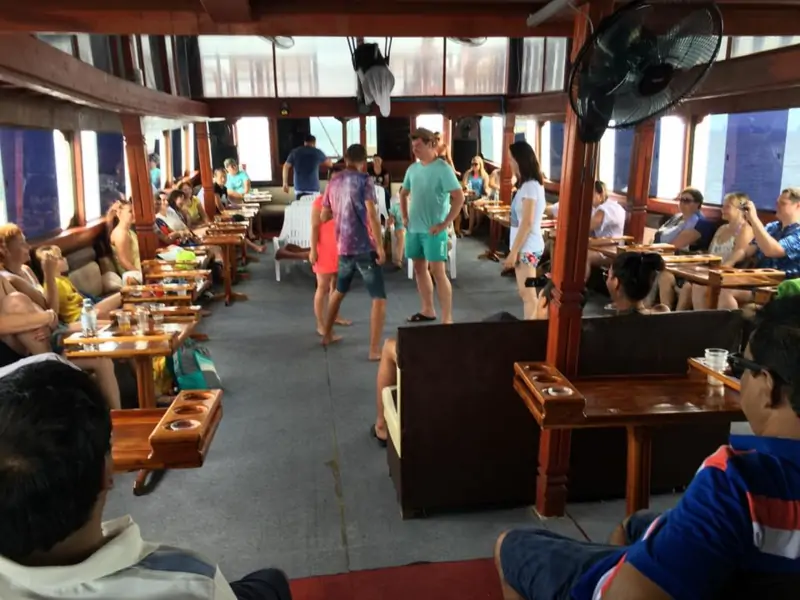 Pattaya Bay Cruise морская экскурсия по островам Ко Пхай и Ко Сак в Паттайе Тайланде фотография 7