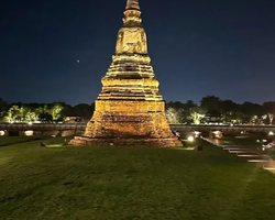 Вечерняя Аюттайя экскурсия из Паттайи в Таиланде - фото 351