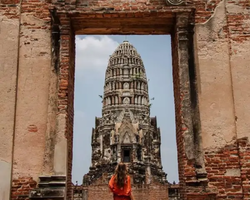 Вечерняя Аюттайя экскурсия из Паттайи в Таиланде - фото 404