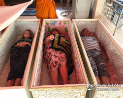 Ритуал Похороны неудач с гробами в Паттайе Тайланде фото поездки 109