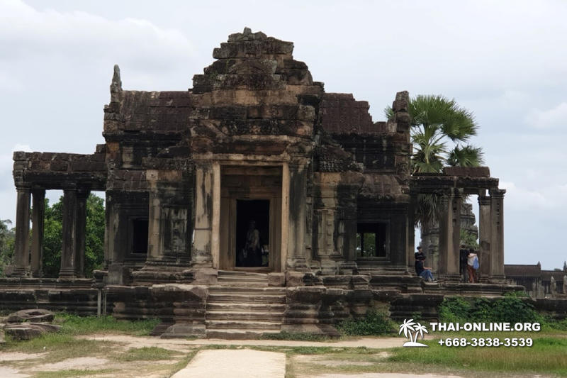 Путешествие из Тайланда в Камбоджу, Ангкор Ват - фотография 39